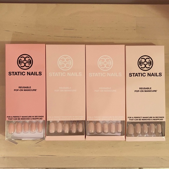 NWT Static nails, set of 4 - Picture 1 of 4